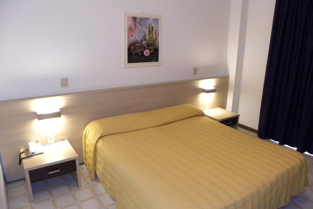 Hotel Santa Cruz Lignano Sabbiadoro Phòng bức ảnh
